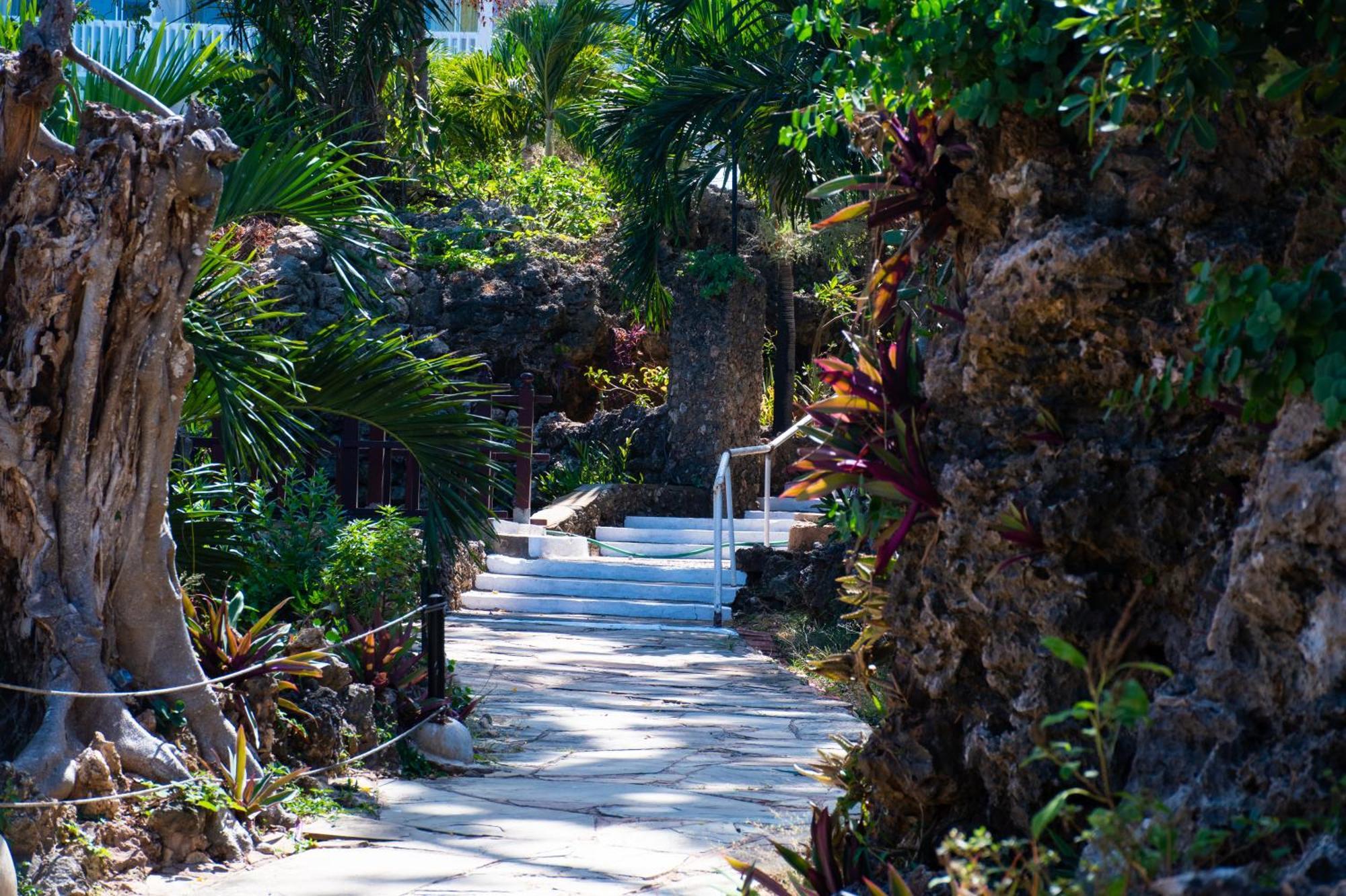 Mombasa Beach Hotel Dış mekan fotoğraf